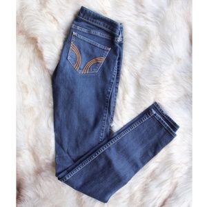 Hollister skinny jeans